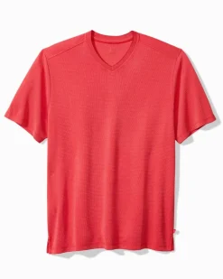 Coastal Crest IslandZone® V-Neck Shirt