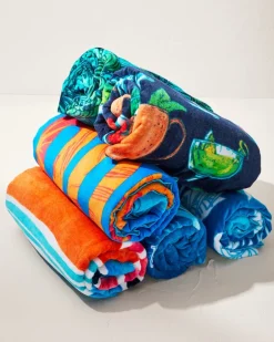 High Tide Hangout & Island Cays Blooms Beach Towels — Set of 2