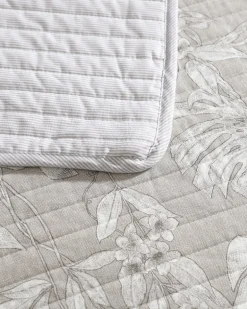 Jungle Toile Reversible 3-Piece King Quilt Set