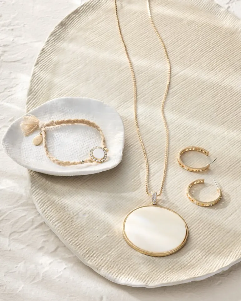 Madeira Shell Pendant Necklace