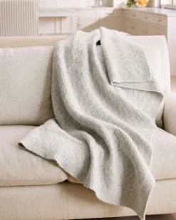 Treillage Grey Knit Throw